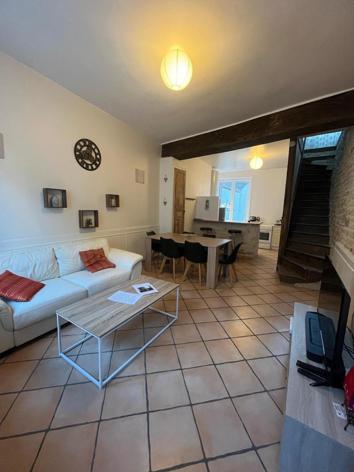 Le Gite Nivernais Varzy Extérieur photo